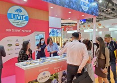 The Sekoya stand had many retail visitors from across Asia who are interested in their blueberry varieties. 
